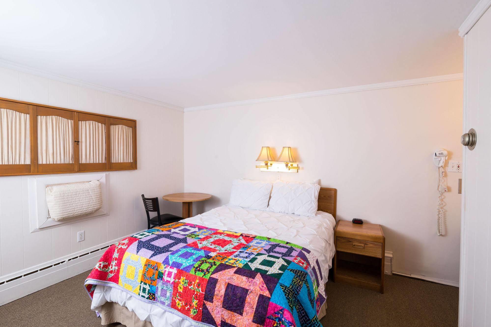 Harmony Hotel